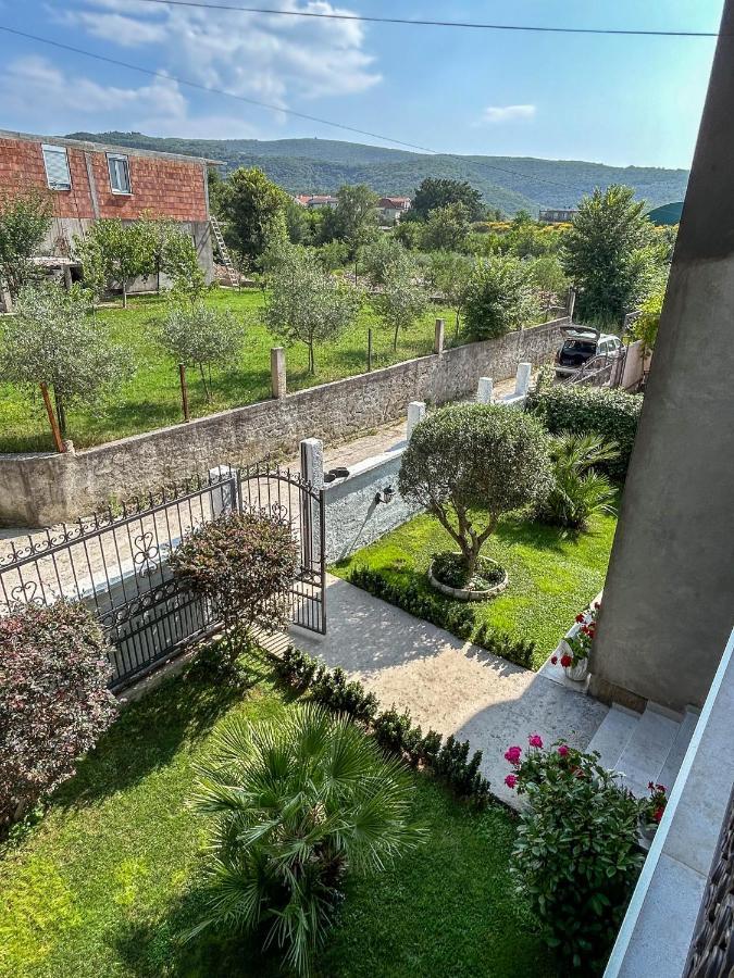 Sunrise Apartment Kotor Buitenkant foto