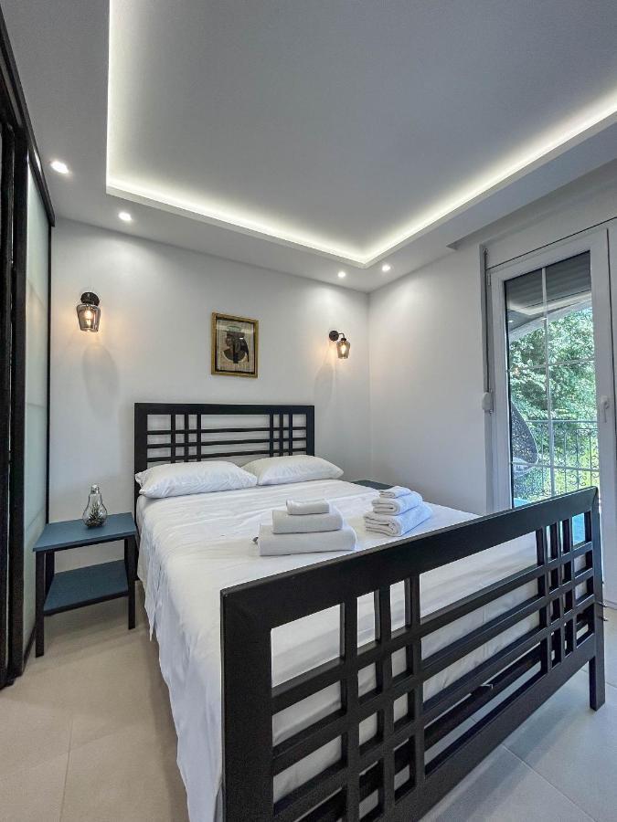 Sunrise Apartment Kotor Buitenkant foto